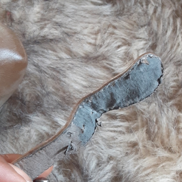 Shoes - Picture 8 of 8